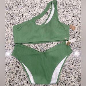 Pink bikini $30 XXL TOP, XL BOTTOM